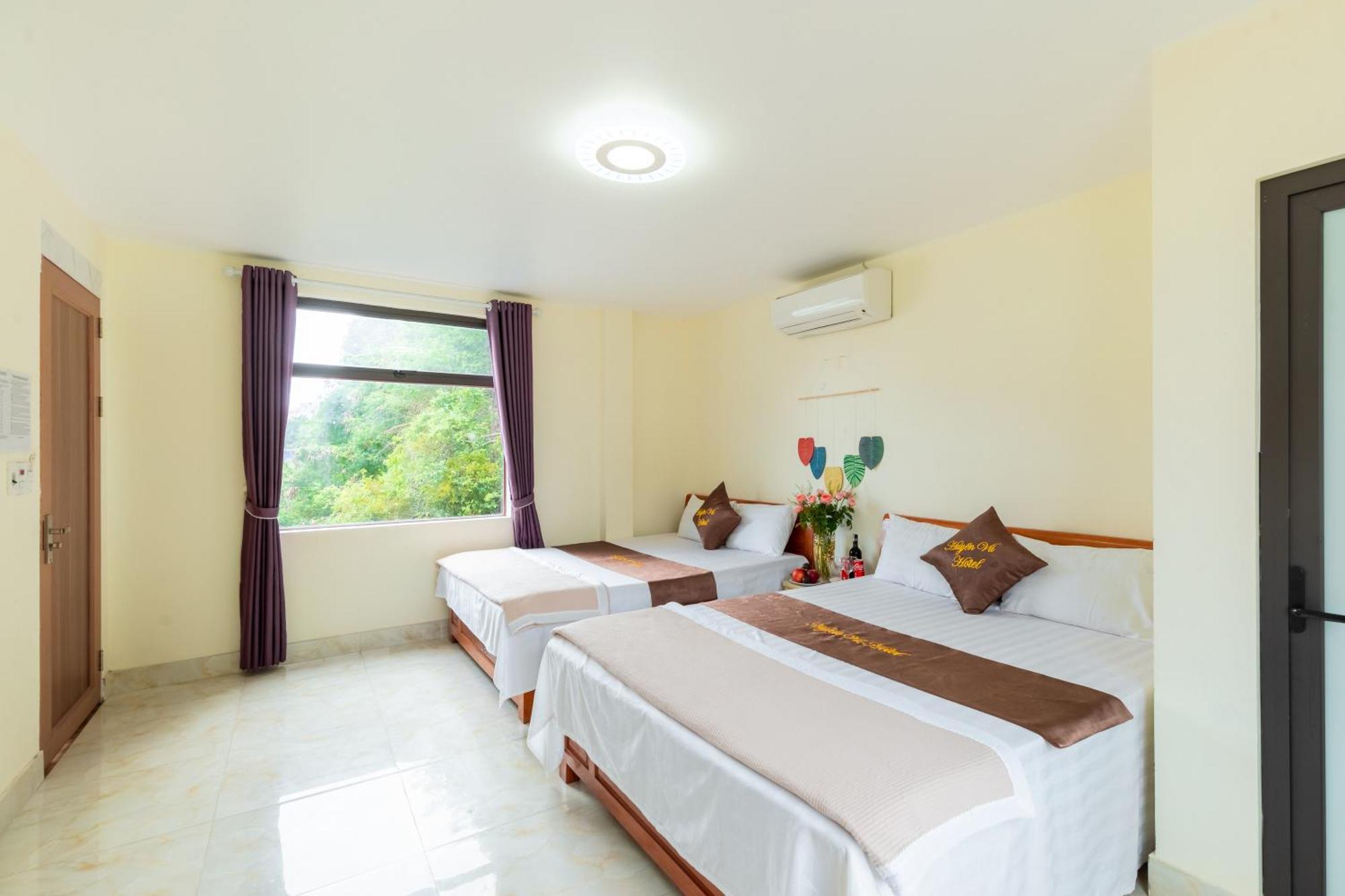 Victor Charlie Hostel Dong Khe Sau Ngoại thất bức ảnh